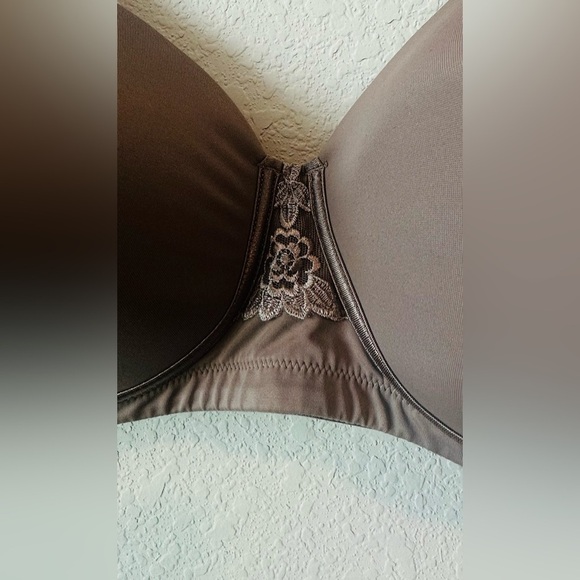 Vanity Fair Women's Bra in Taupe Size 42C - Picture 5 of 5